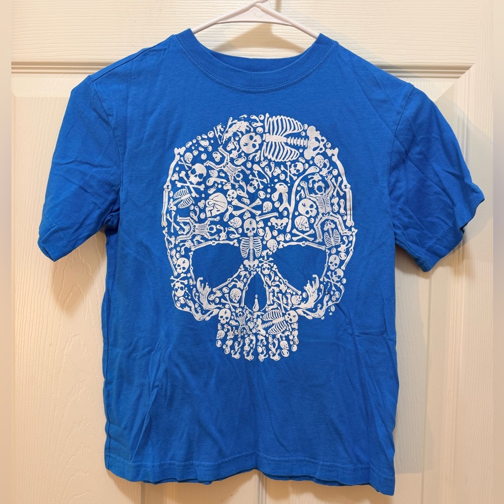 Children’s Place Boys Shirt. Medium. NWOT.